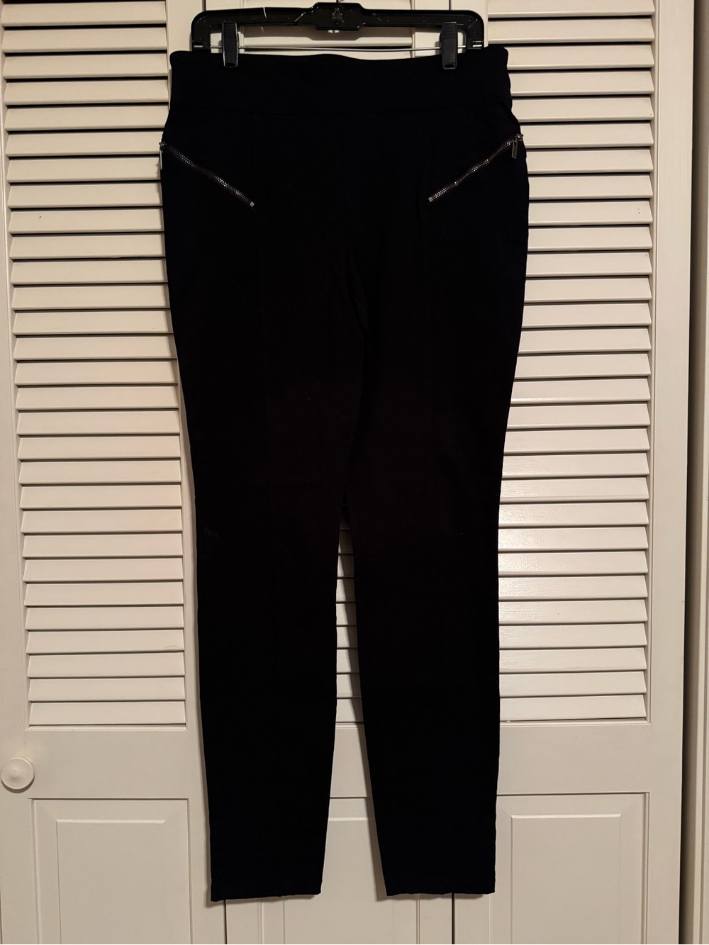 INC International Concepts Black Ponte Skinny Ankle Pants with Zip Detail
